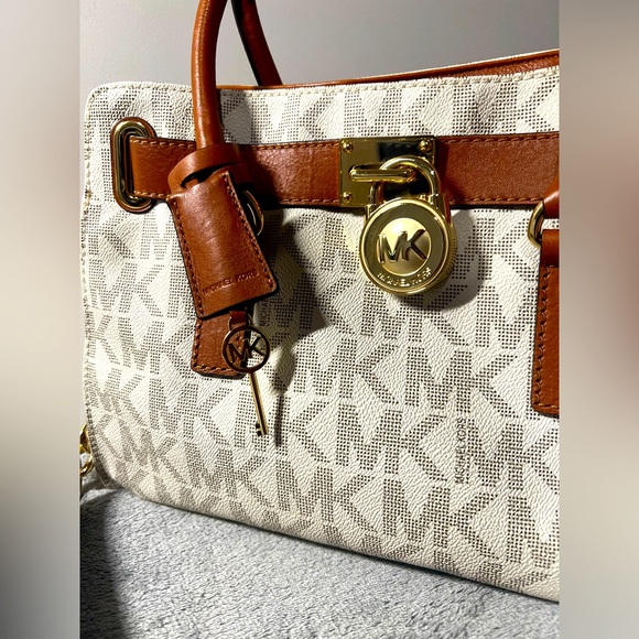 Michael Kors Hamilton Medium Leather Satchel in white/Brown EUC - Picture 5 of 8
